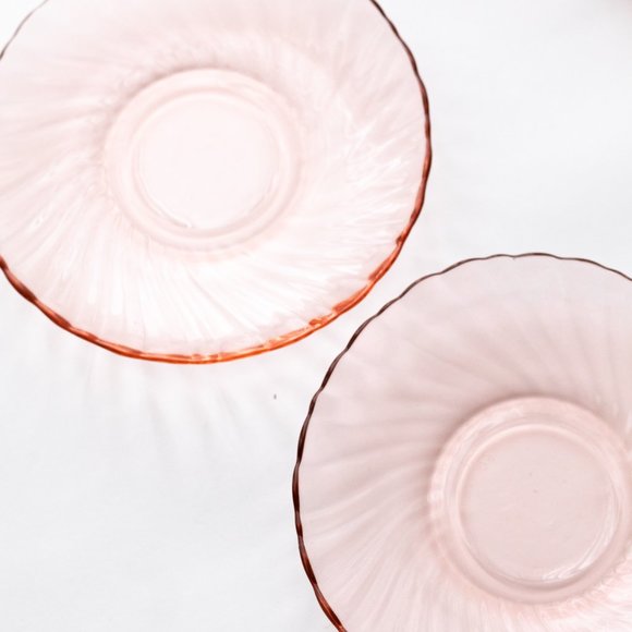 [ SOLD ] Arcoroc Rosaline Pink Swirl France Glass Tea Cups and Saucers Set of 2 - Picture 9 of 11